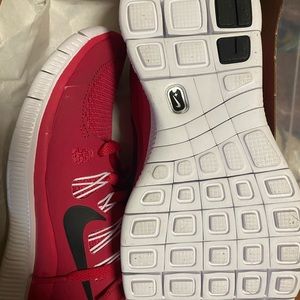 Nike free 5.0+ NEW never worn